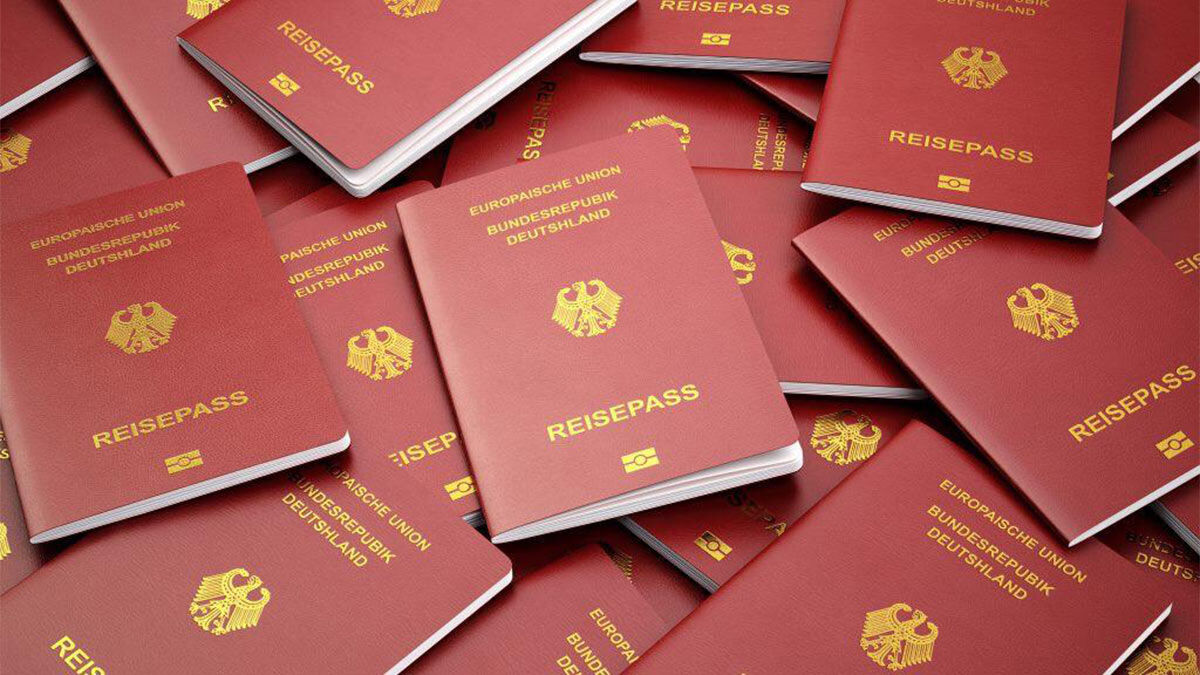 پاسپورت قرمز آلمان